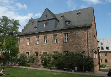 Marburg-DeutschesHaus1-Asio.jpg