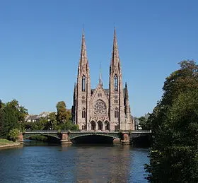 Strasbourg_St_Paul_septembre_2015_(recadré).jpg