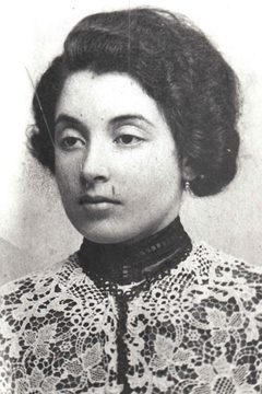 malka fouks (1) (1).jpg