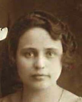 Portrait de Hélène Marcelle AVET