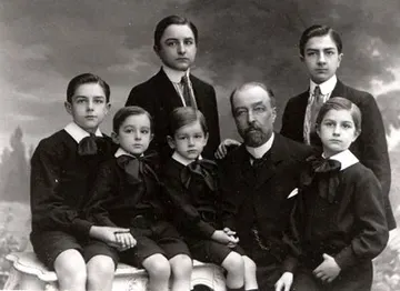 Benoit Auguste famille / Benoit Joseph, Hubert, Paul, Maurice, Auguste, Jacques, Antoine