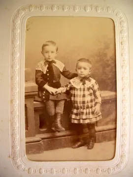 030 Geny Pierre Alfred juniors / Geny Pierre et Alfred juniors