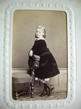 Portrait de Marguerite Marie Eugénie JACQUOT