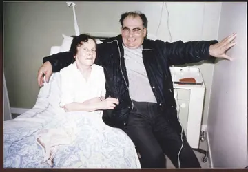 030-Hopital(27-3-1978) / A l'hôpital